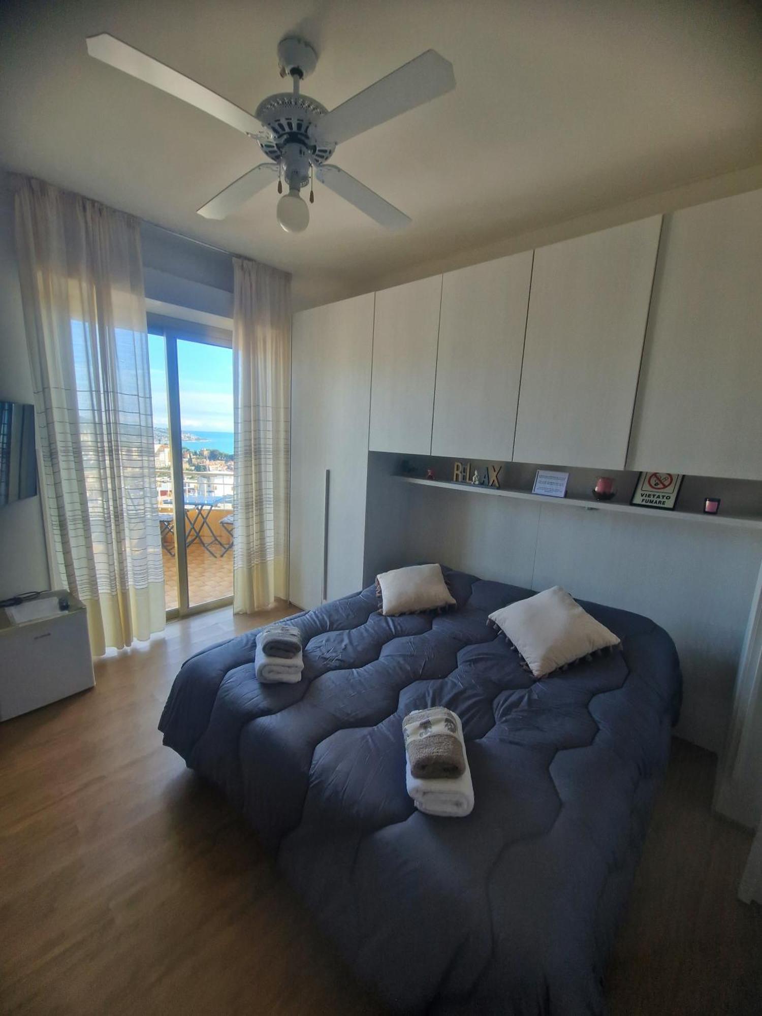 Il Paradiso Del Relax Private Room With Bathroom Parking San Remo Exterior foto